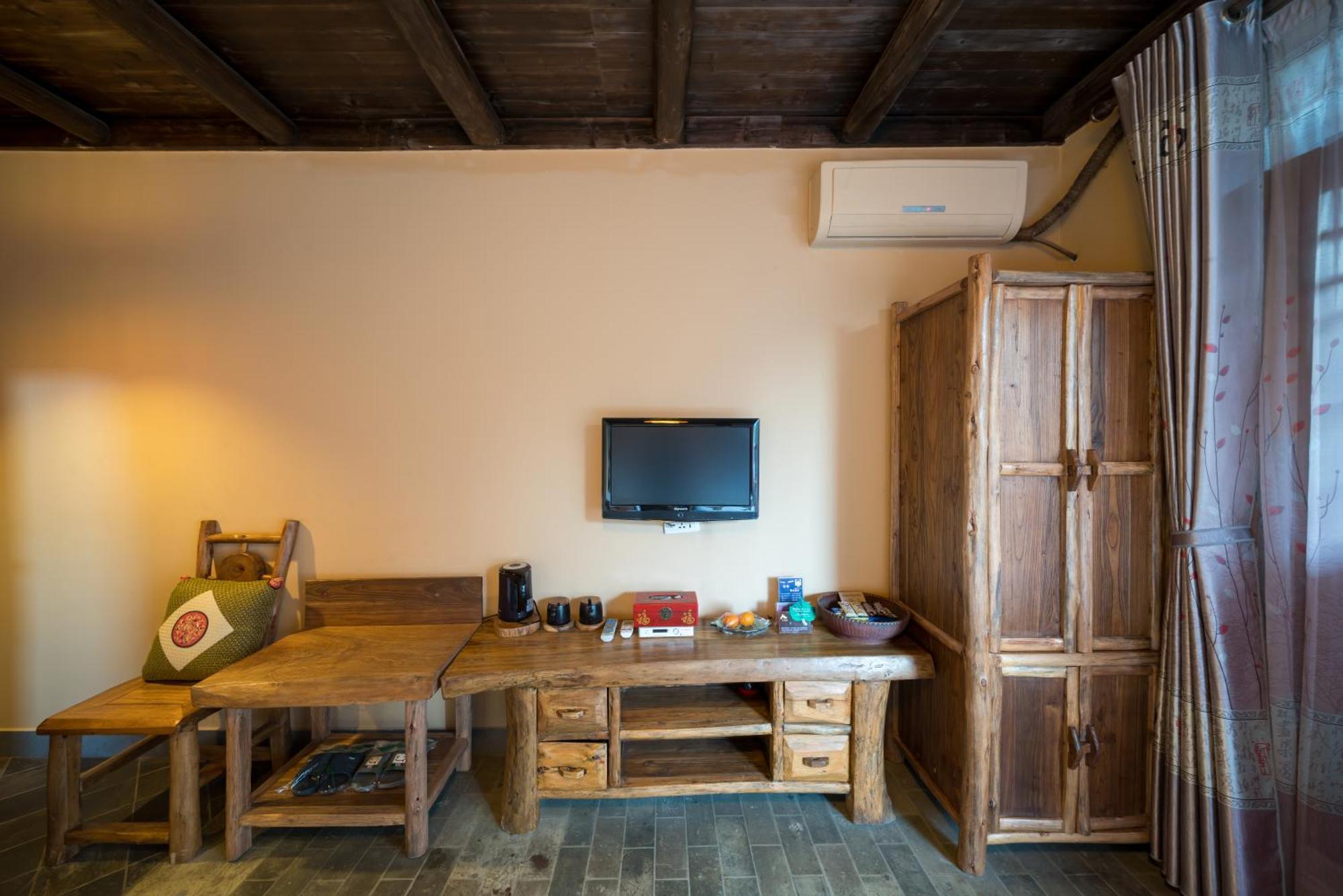 Гостьовий будинок Yangshuo Tea Cozy--One Way Free Pick Up From Airport Or Ts 4 Nights Екстер'єр фото