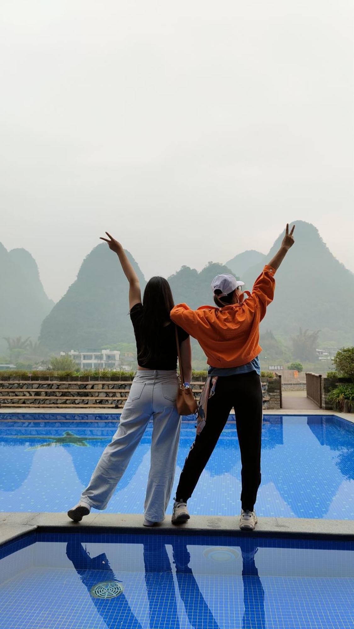 Гостьовий будинок Yangshuo Tea Cozy--One Way Free Pick Up From Airport Or Ts 4 Nights Екстер'єр фото